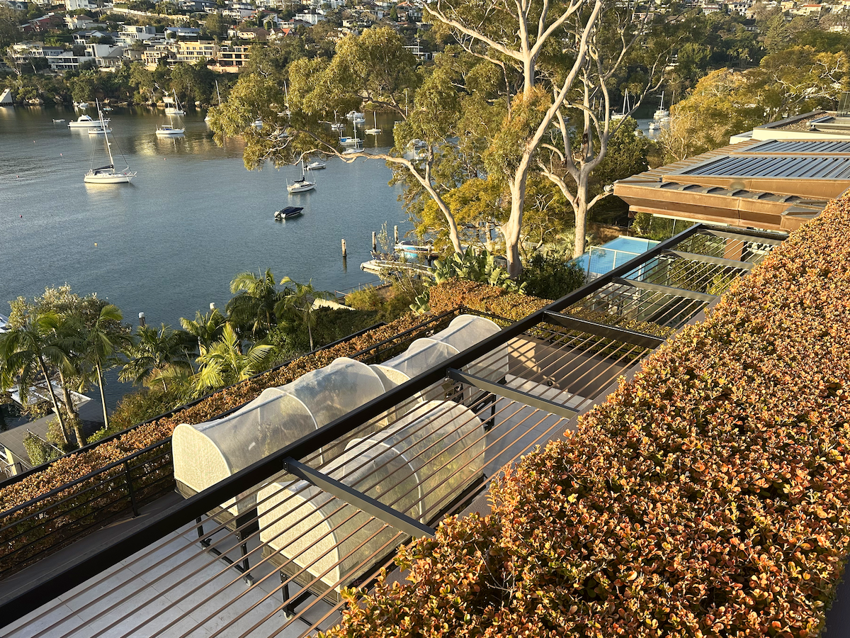 Harborside Suburb, Mosman, showing SOL’ART fixed and operable architectural shading